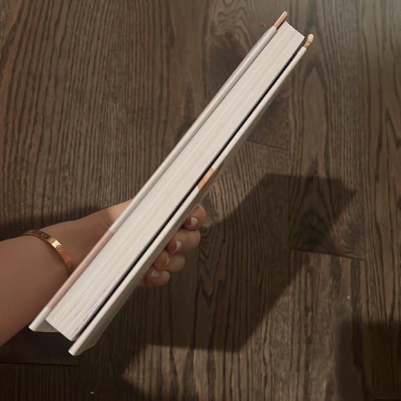 Cameron Diaz Longevity book - Picture 3 of 3